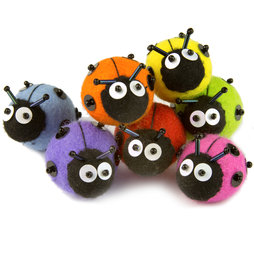 LIV-83, Coccinella, magnete decorativo in feltro, con perle di vetro