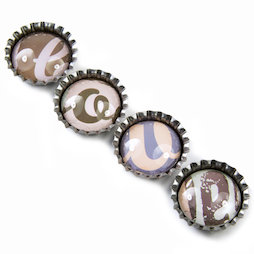 SALE-096, Tappi a corona magnetici 'Love', calamite da frigo, set da 4