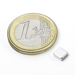 Q-05-05-02-N, Parallelepipedo magnetico 5 x 5 x 2 mm, neodimio, N45, nichelato