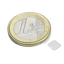 Q-05-05-01-HN, Parallelepipedo magnetico 5 x 5 x 1 mm, neodimio, 44H, nichelato