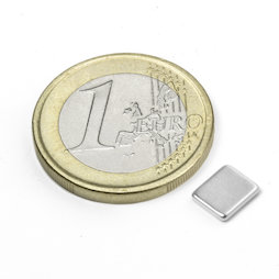 Q-07-06-1.2-N, Parallelepipedo magnetico 7 x 6 x 1,2 mm, neodimio, N50, nichelato
