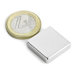 Q-20-20-05-N, Parallelepipedo magnetico 20 x 20 x 5 mm, neodimio, N42, nichelato