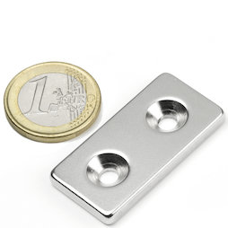 CS-Q-40-20-04-N, Parallelepipedo magnetico 40 x 20 x 4 mm, Con foro svasato, N35, nichelato